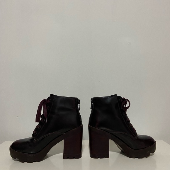 Burgundy Aldo chunky heeled boots - Picture 6 of 7
